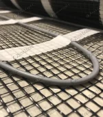 Грей Хот-нагрівальний мат для теплої підлоги під плитку крупним планом